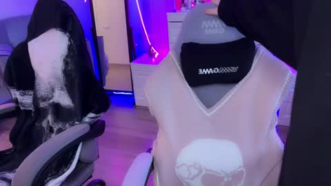 Asya  online show from January 14, 11:10 am