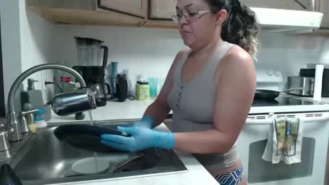 ShortStuff online show from March 5, 4:58 pm