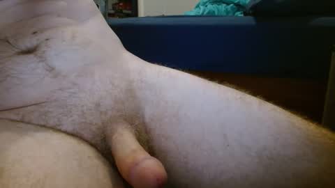 Snapshot of i_heart_bbw chatting on December 15, 6:51 am i_heart_bbw online show from December 15, 6:51 am