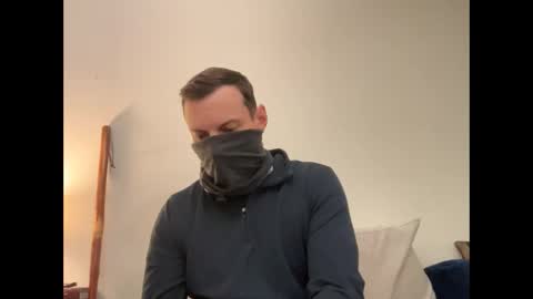 Snapshot of i_o_ro chatting on October 16, 7:42 am i o ro online show from October 16, 7:42 am