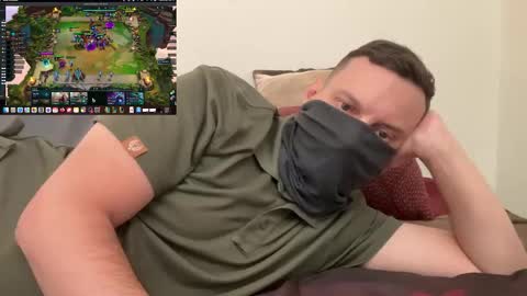 Snapshot of i_o_ro chatting on October 23, 3:39 am i o ro online show from October 23, 3:39 am