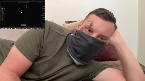 Snapshot of i_o_ro chatting on October 29, 12:35 am i o ro online show from October 29, 12:35 am