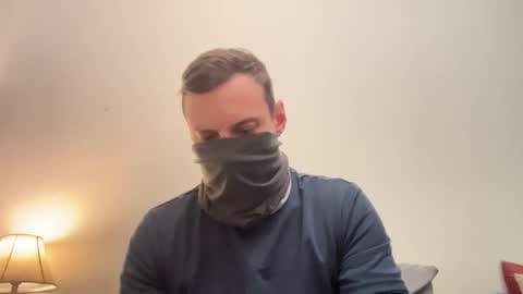 Snapshot of i_o_ro chatting on February 19, 4:08 am i o ro online show from February 19, 4:08 am