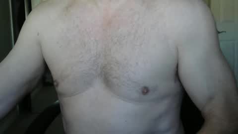 Snapshot of i_was_a_shy_dad chatting on November 10, 7:02 pm i_was_a_shy_dad online show from November 10, 7:02 pm