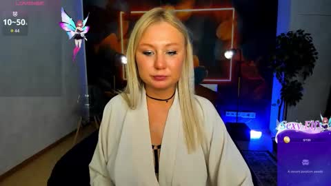 Snapshot of i_will_wake_u_up chatting on February 8, 9:45 am Samanta online show from February 8, 9:45 am