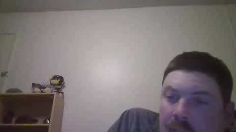 iaguy0587 online show from March 28, 9:20 am