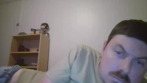 iaguy0587 online show from April 23, 7:41 am