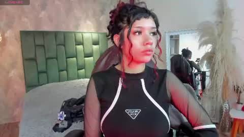 iam_andre__ online show from August 5, 7:11 am