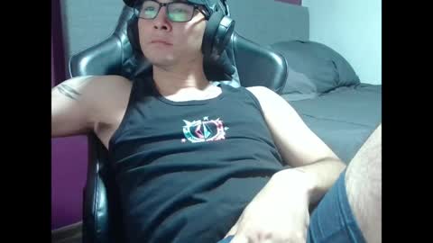 Benja online show from April 4, 5:16 am