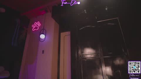       online show from April 14, 11:44 pm