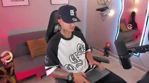 Light online show from July 17, 12:39 am