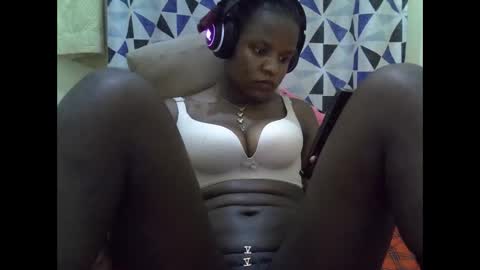 iam_nisa online show from June 6, 8:57 pm