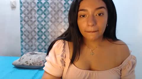 iam_paolax online show from November 23, 9:58 pm