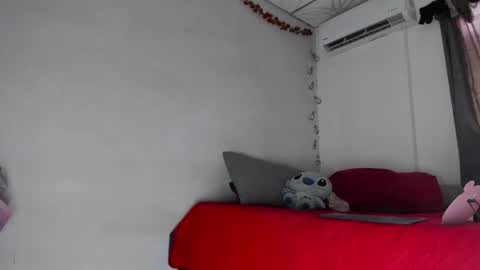 Samantha Marin online show from February 18, 8:49 pm