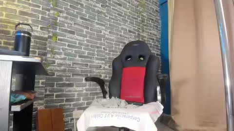 Snapshot of iam_samy chatting on October 20, 11:32 am Samy online show from October 20, 11:32 am