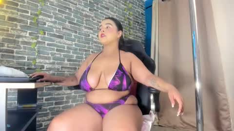 Snapshot of iam_samy chatting on November 20, 11:10 am Samy online show from November 20, 11:10 am