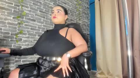 Snapshot of iam_samy chatting on November 25, 11:43 am Samy online show from November 25, 11:43 am