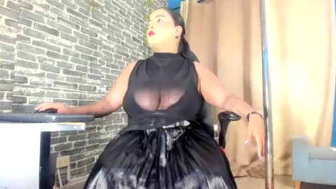 Snapshot of iam_samy chatting on July 1, 11:01 am Samy online show from July 1, 11:01 am