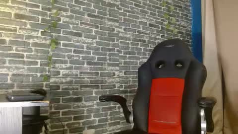 Snapshot of iam_samy__ chatting on October 17, 11:24 am Samy online show from October 17, 11:24 am