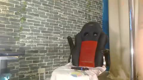 Snapshot of iam_samy__ chatting on November 24, 11:32 am Samy online show from November 24, 11:32 am