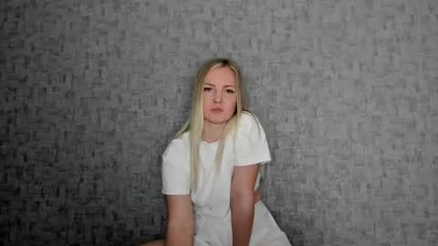 Snapshot of iam_venus chatting on February 17, 4:24 pm Venus online show from February 17, 4:24 pm