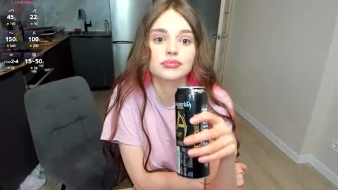 Snapshot of iamcassidy chatting on October 15, 2:01 am Cassie STREAMS HERE EVERYDAY online show from October 15, 2:01 am