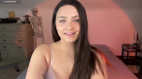 Snapshot of iamcrystalann chatting on January 30, 4:27 am Crystal online show from January 30, 4:27 am