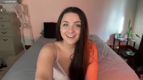 Snapshot of iamcrystalann chatting on February 4, 4:50 pm Crystal online show from February 4, 4:50 pm