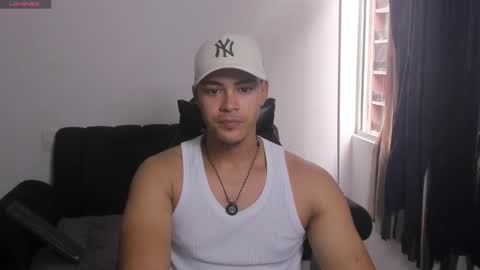Dylan  independent model  online show from March 23, 2:43 pm