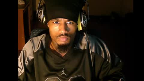 Snapshot of iamjohnny4u chatting on November 23, 6:02 am iamjohnny4u online show from November 23, 6:02 am