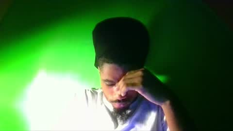 Snapshot of iamjohnny4u chatting on November 24, 1:49 am iamjohnny4u online show from November 24, 1:49 am