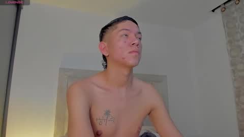 Juliiiiian online show from October 12, 8:02 am