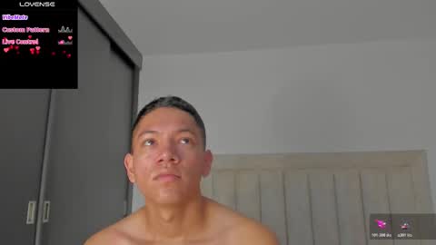 Juliiiiian online show from January 17, 11:04 am