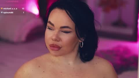 Lila online show from November 10, 5:12 pm