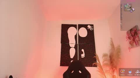 IM LOLA  online show from October 9, 4:16 pm