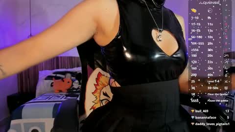 Snapshot of iamnayuta chatting on November 9, 7:56 pm Nayuta online show from November 9, 7:56 pm