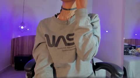 Snapshot of iamnayuta chatting on November 17, 7:52 pm Nayuta online show from November 17, 7:52 pm