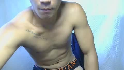 Snapshot of iamnew0000 chatting on November 27, 2:35 am iamnew0000 online show from November 27, 2:35 am