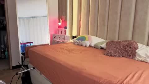 Nyxy online show from December 4, 11:08 am