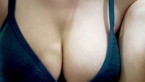 Iamnidhicam online show from March 20, 5:51 pm