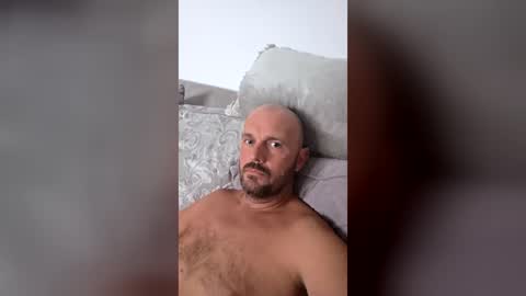 Snapshot of ian367 chatting on July 18, 10:02 pm ian367 online show from July 18, 10:02 pm