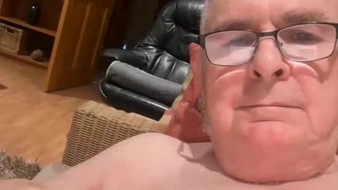 ian53a - mature UK man for same online show from March 4, 6:03 pm