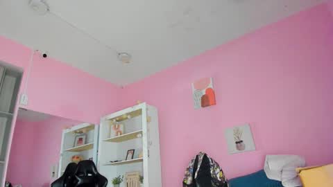 Snapshot of ian_castillo_ chatting on October 27, 11:14 am IAN CASTILLO online show from October 27, 11:14 am