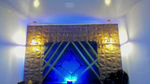 IAN CASTILLO online show from March 20, 11:26 am