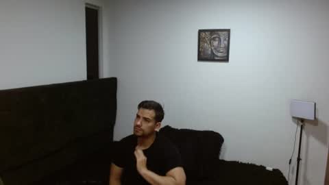 Ian Davis online show from August 2, 10:03 am