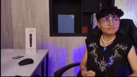 i am mathias online show from June 17, 9:16 pm