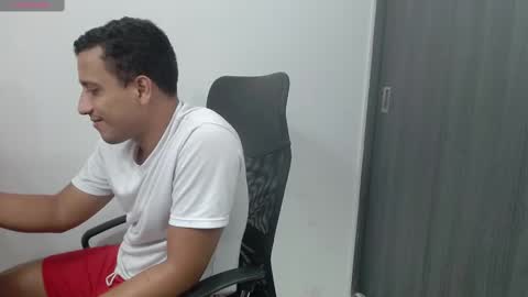 ian_taylor_xxx online show from January 26, 1:36 pm