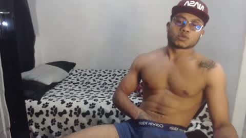 ian_tuner online show from February 26, 1:26 am