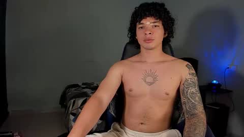 Andres online show from March 2, 6:37 pm