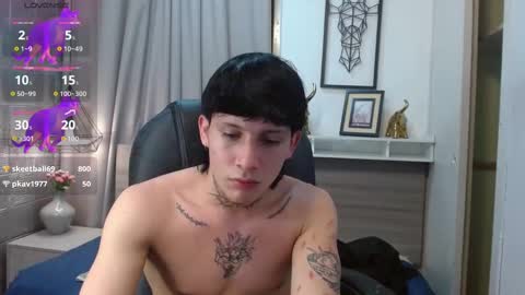 ian online show from October 12, 8:13 am